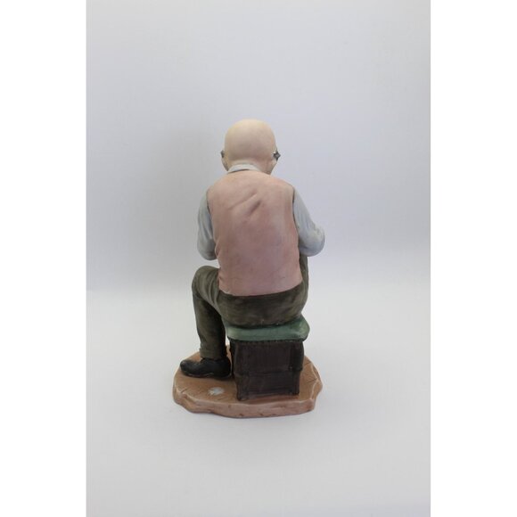 Capodimonte "The Accountant" Figurine: Signed Pucci, Hand-Painted Porcelain Ital - Picture 2 of 12